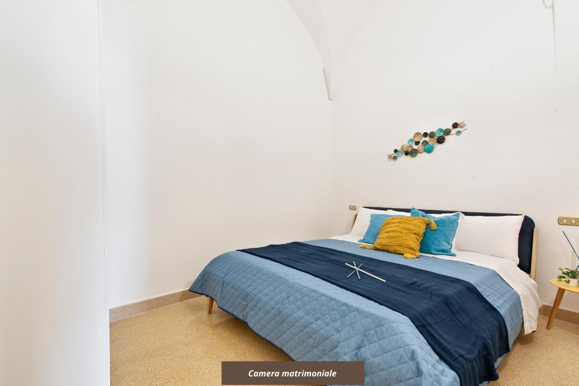 Blue Loft - Old Town Apartment Sit 레체 외부 사진